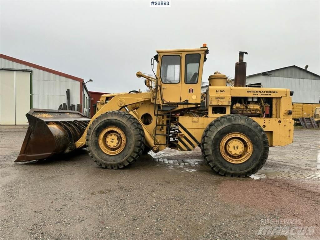 Hough H90E Kolesni nakladalci