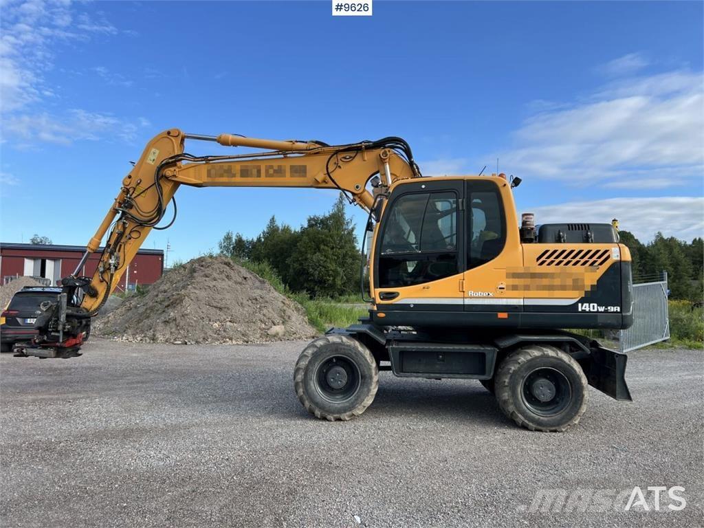 Hyundai 140W-9A Bagri na kolesih