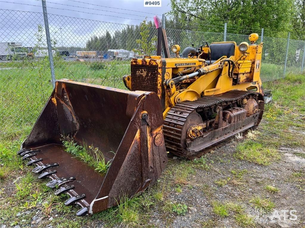 International L125 Buldožerji goseničarji