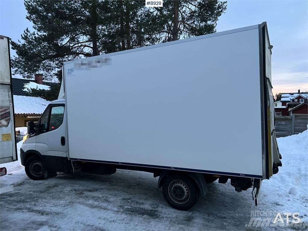 Iveco Daily Tovornjaki zabojniki