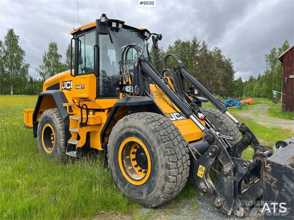 JCB 427 HT Kolesni nakladalci