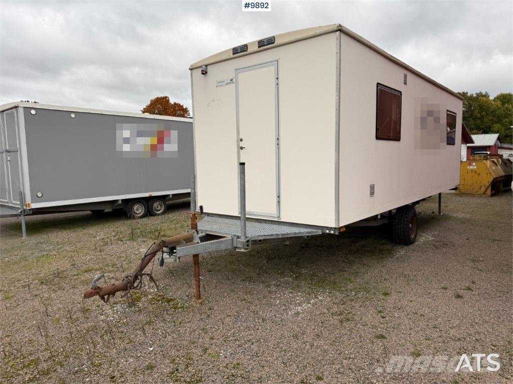  Lyckselevagnen PV4/3 Bivalni kontejnerji