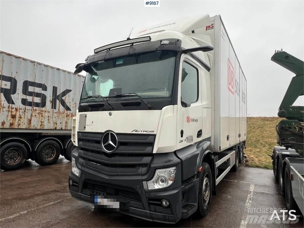 Mercedes-Benz Actros Tovornjaki zabojniki