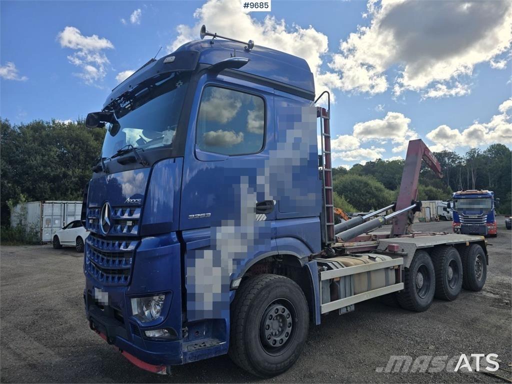 Mercedes-Benz Arocs Kotalni prekucni tovornjaki