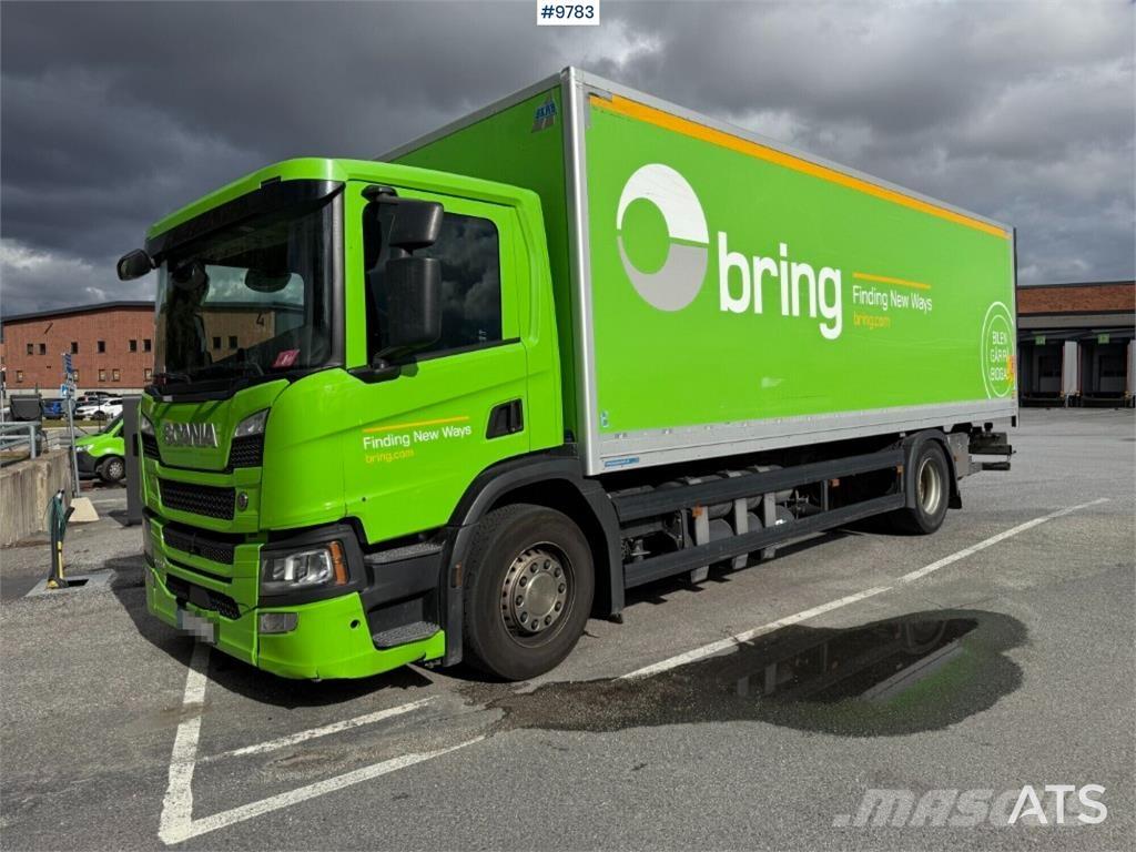 Scania P280B4X2NB Tovornjaki zabojniki