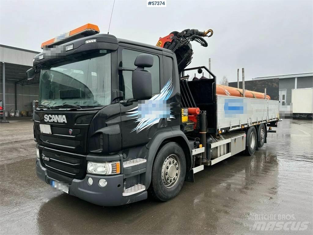 Scania P370 Tovornjaki z žerjavom