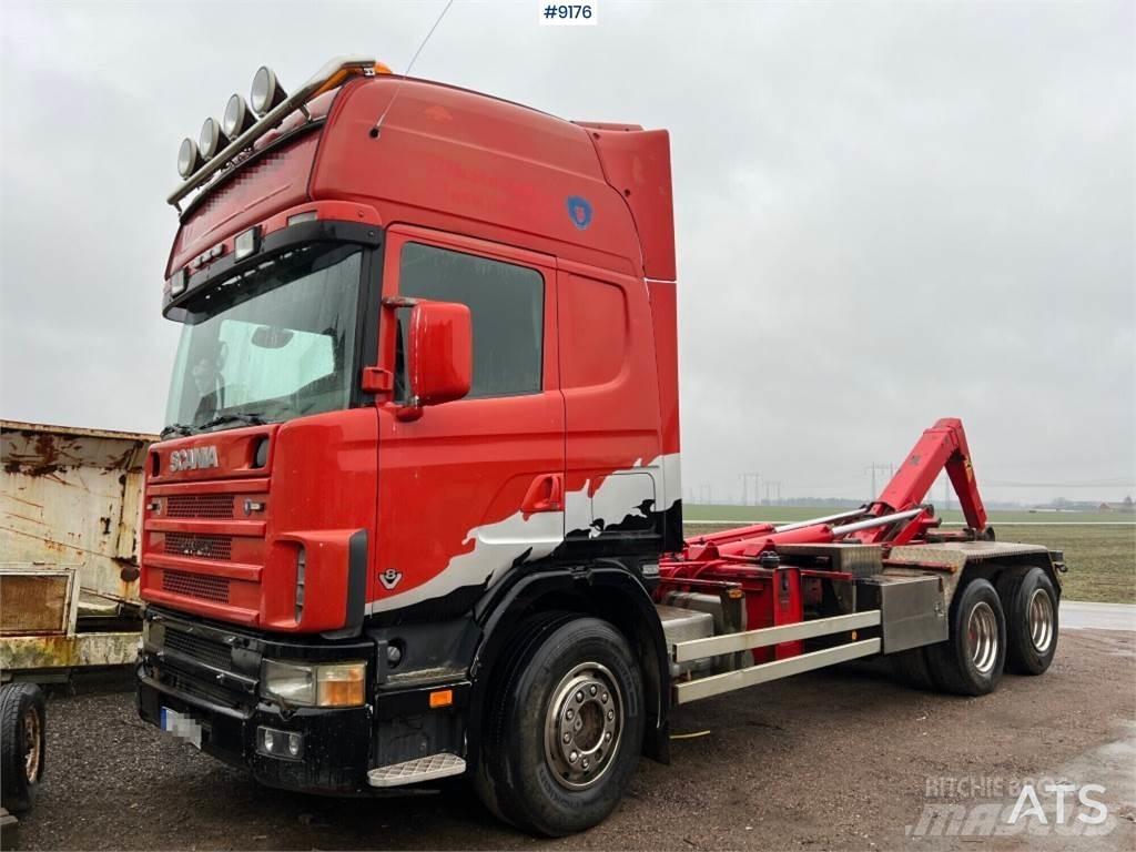 Scania R144GB6X4NA530 Kotalni prekucni tovornjaki