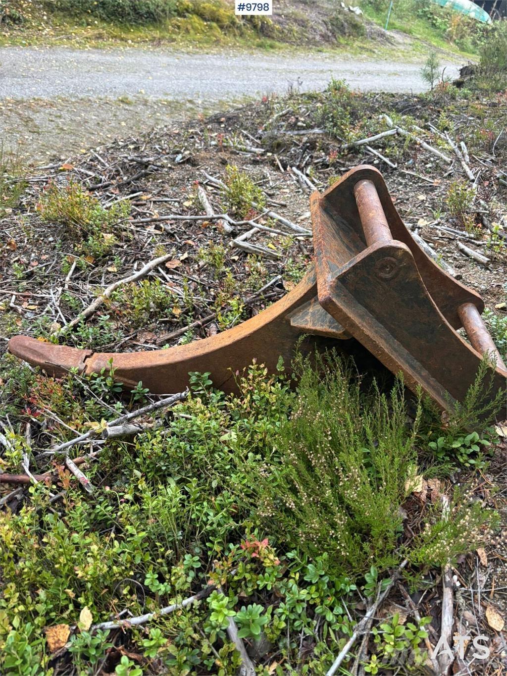  Tjälkrok S45 Nakladalne žlice