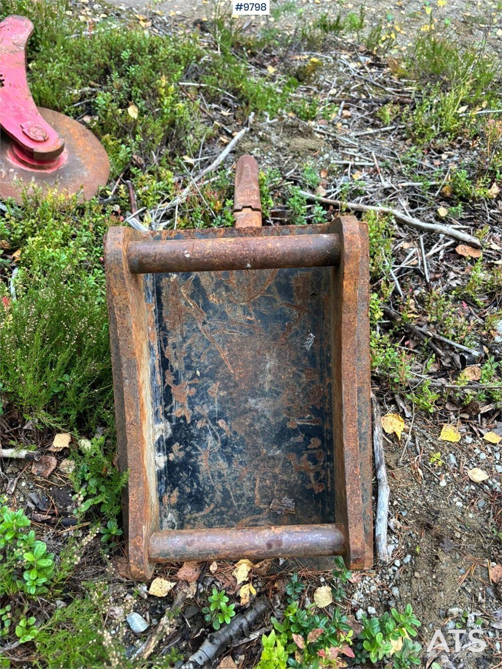  Tjälkrok S45 Nakladalne žlice