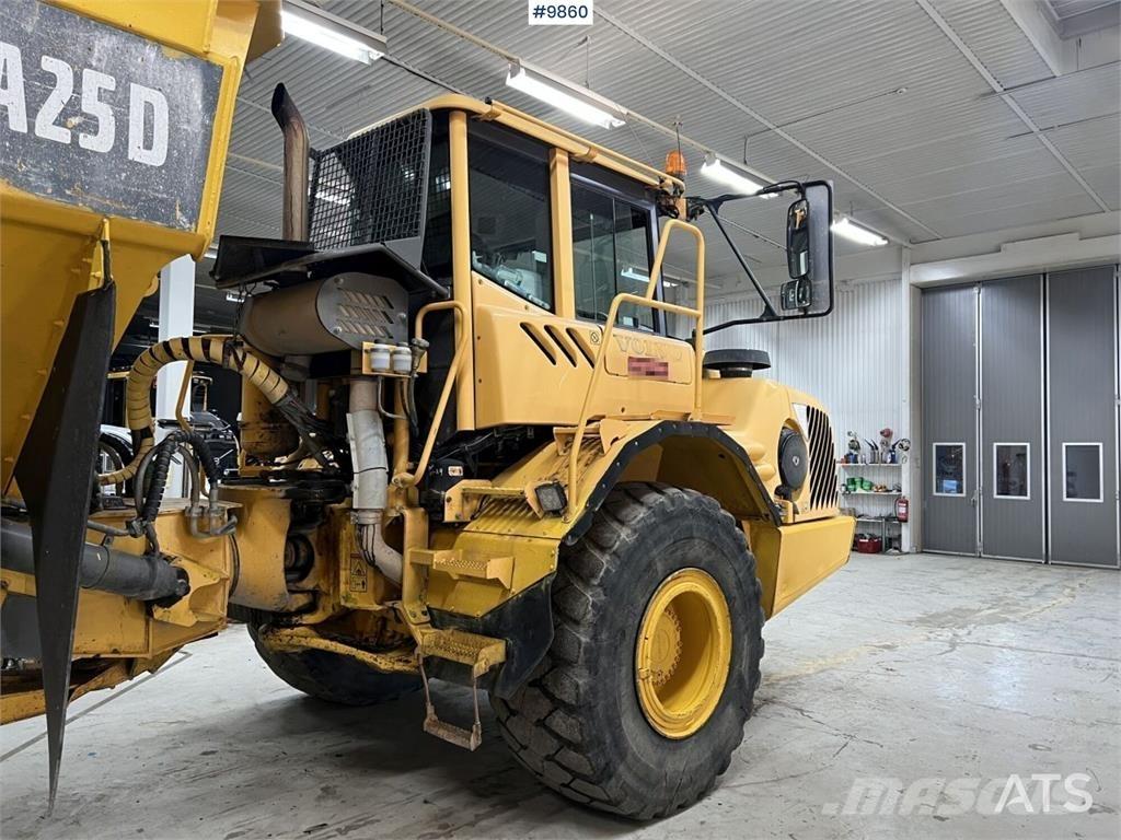 Volvo A25D Zglobni demperji