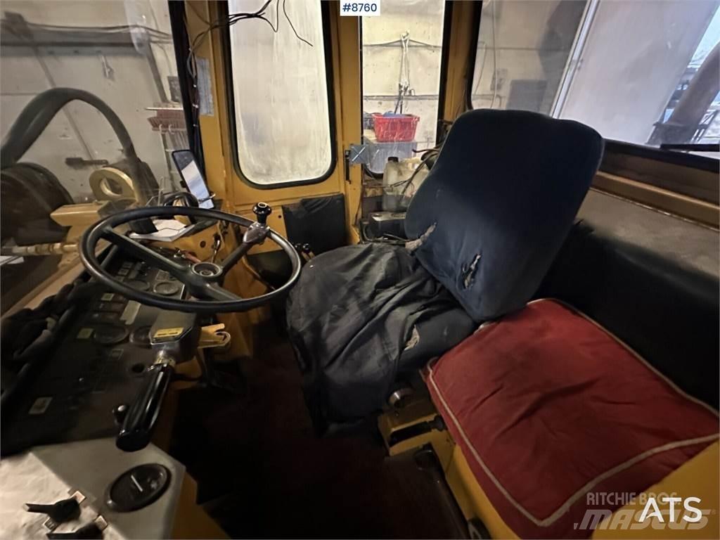 Volvo BM 4400 Kolesni Buldožerji