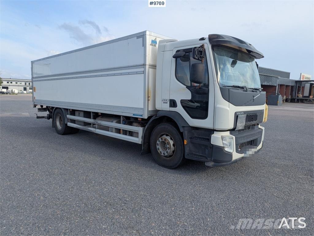 Volvo FE 4*2 Tovornjaki zabojniki