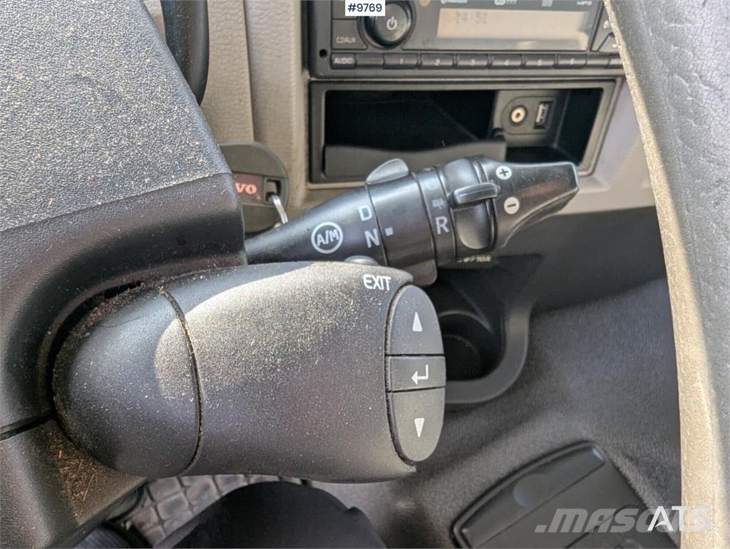 Volvo FE 4*2 Tovornjaki zabojniki