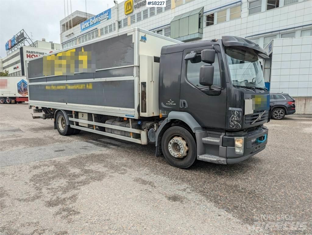 Volvo FL Tovornjaki zabojniki