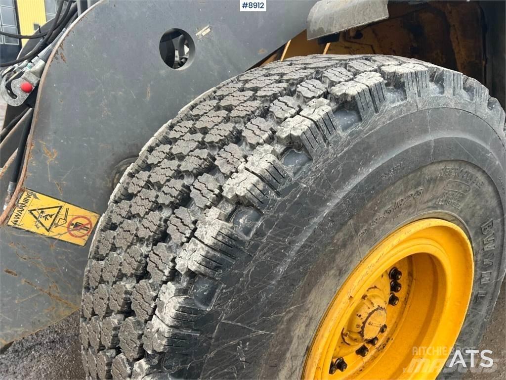 Volvo L110E Kolesni nakladalci