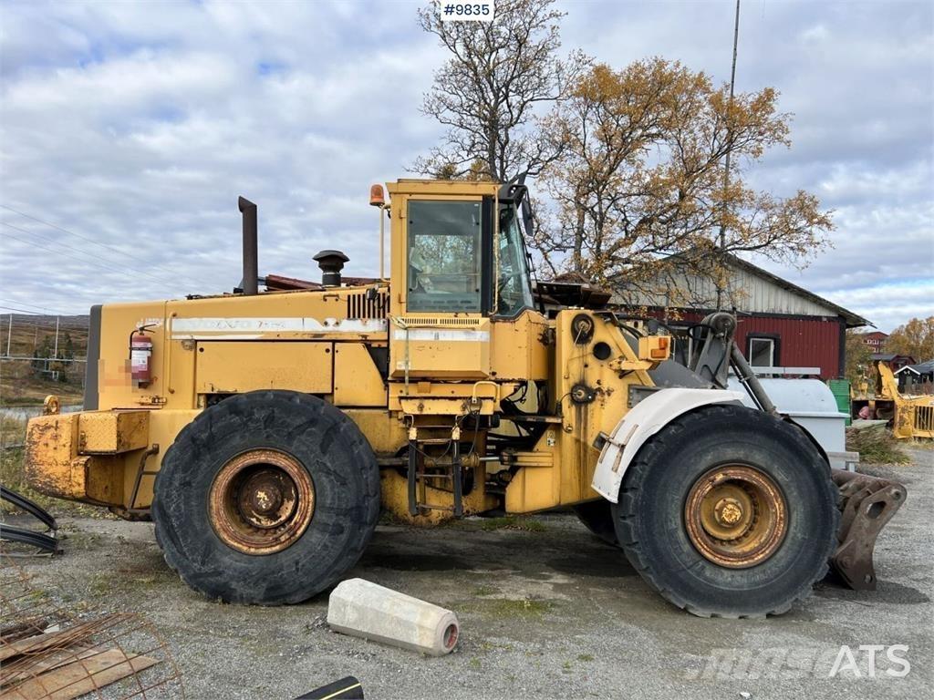 Volvo L180C Kolesni nakladalci