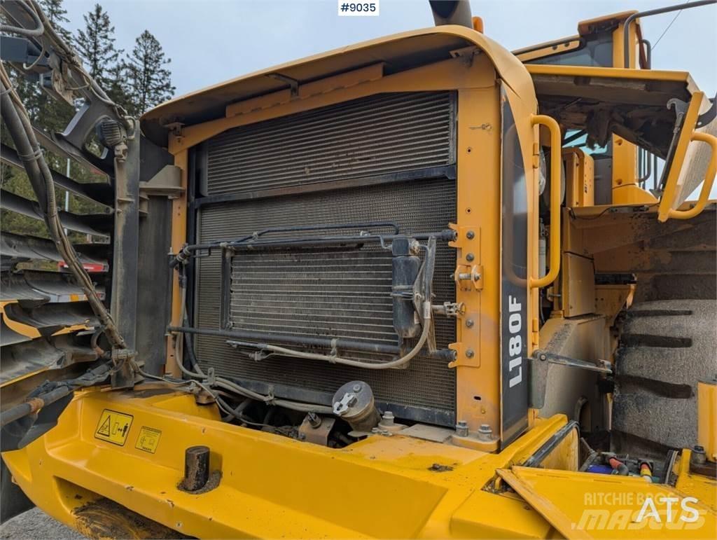 Volvo L180F Kolesni nakladalci