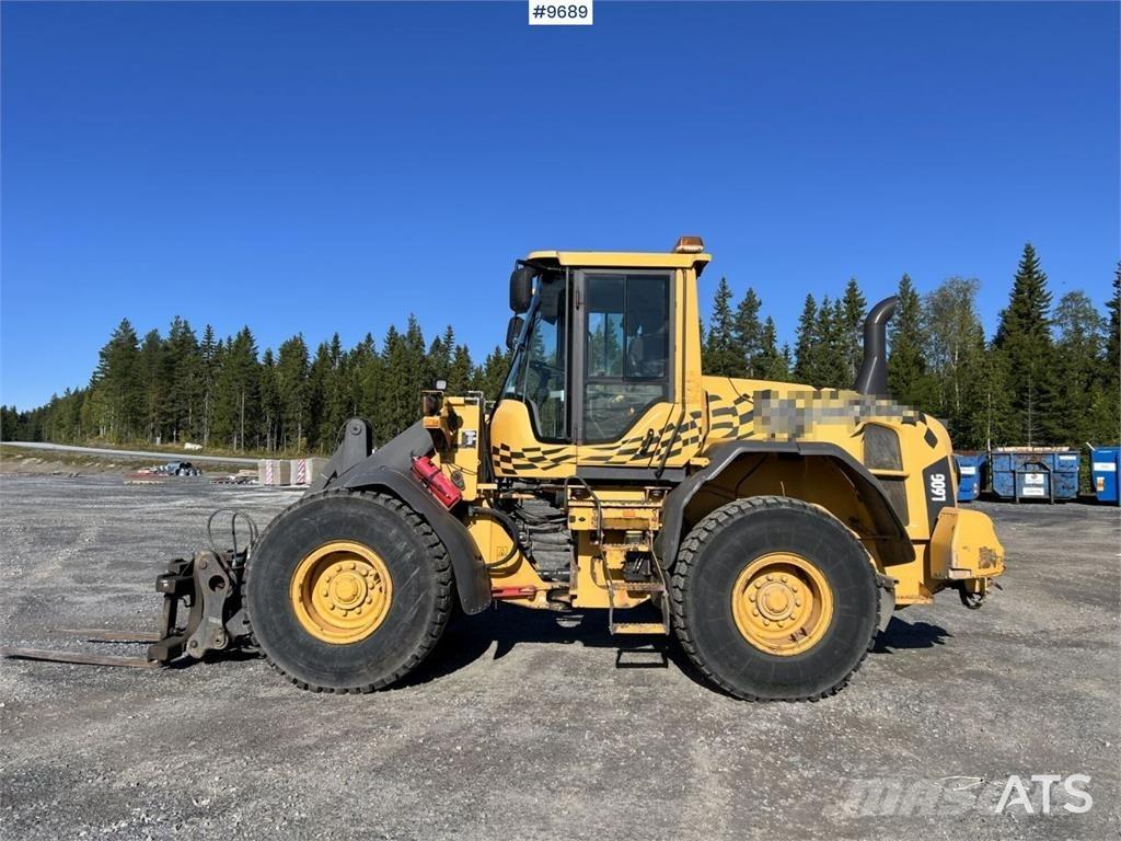 Volvo L60G Kolesni nakladalci