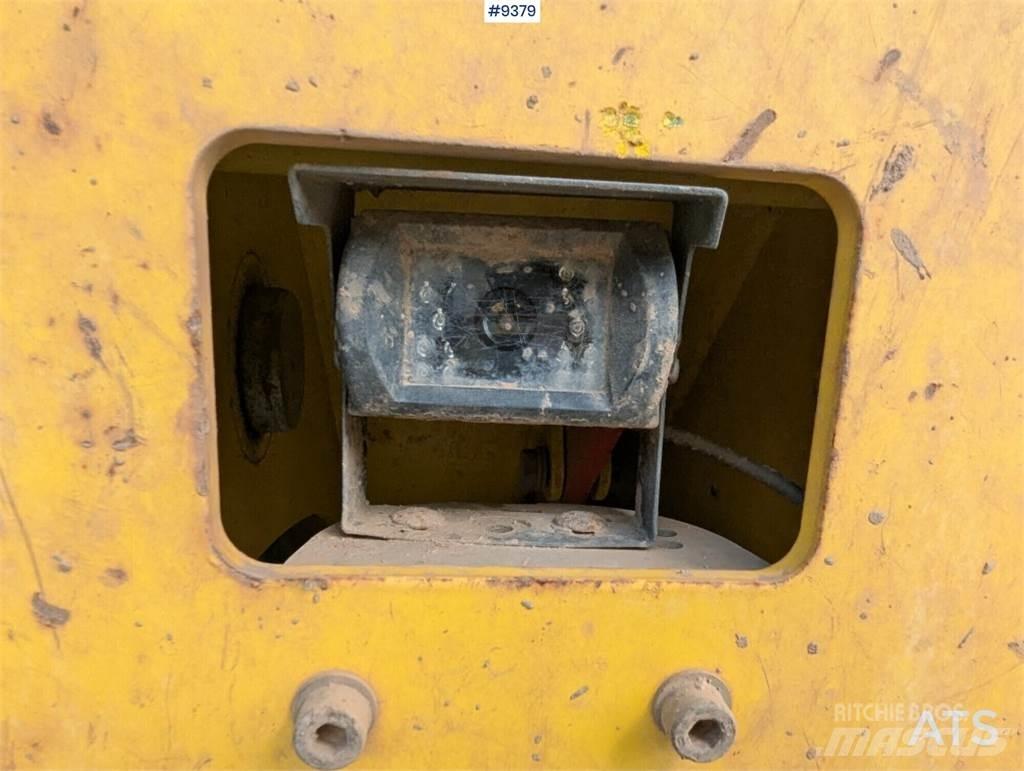Wacker Neuson DW90 Zglobni demperji