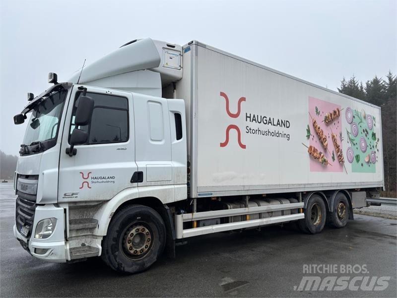DAF CF Tovornjaki zabojniki