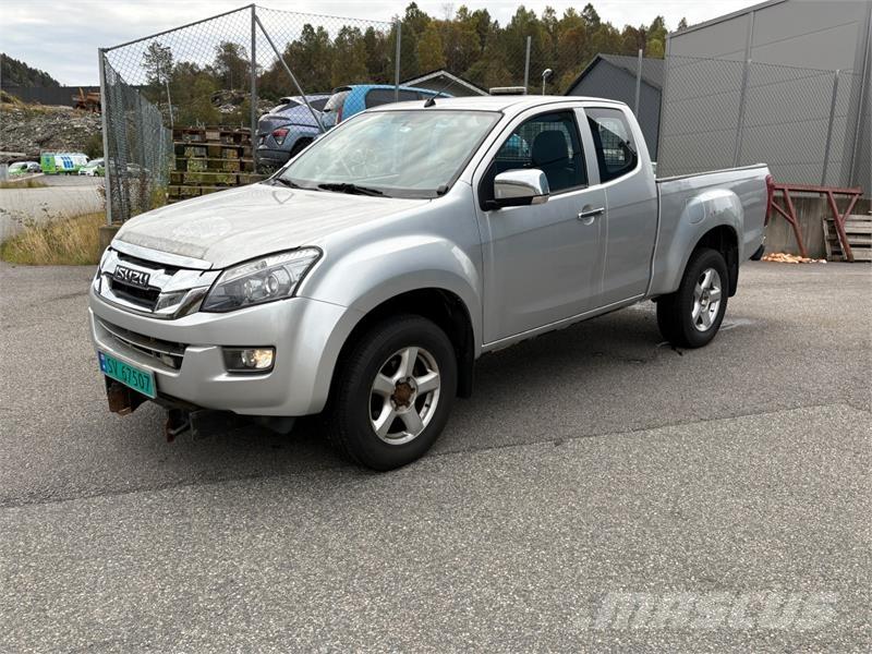 Isuzu D-max Avtomobili