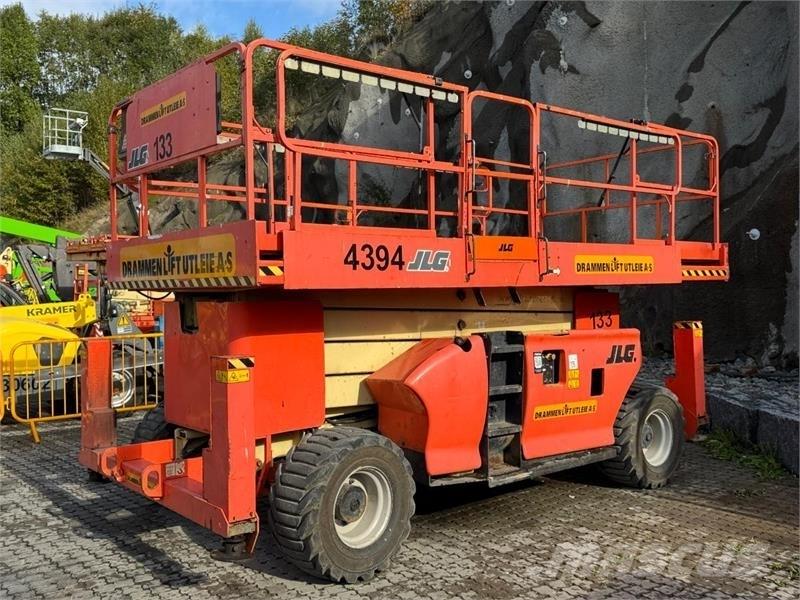 JLG 4394RT Škarjaste dvižne ploščadi