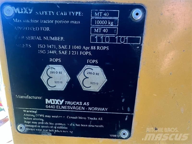 Moxy MT40 Ne cestni demperji