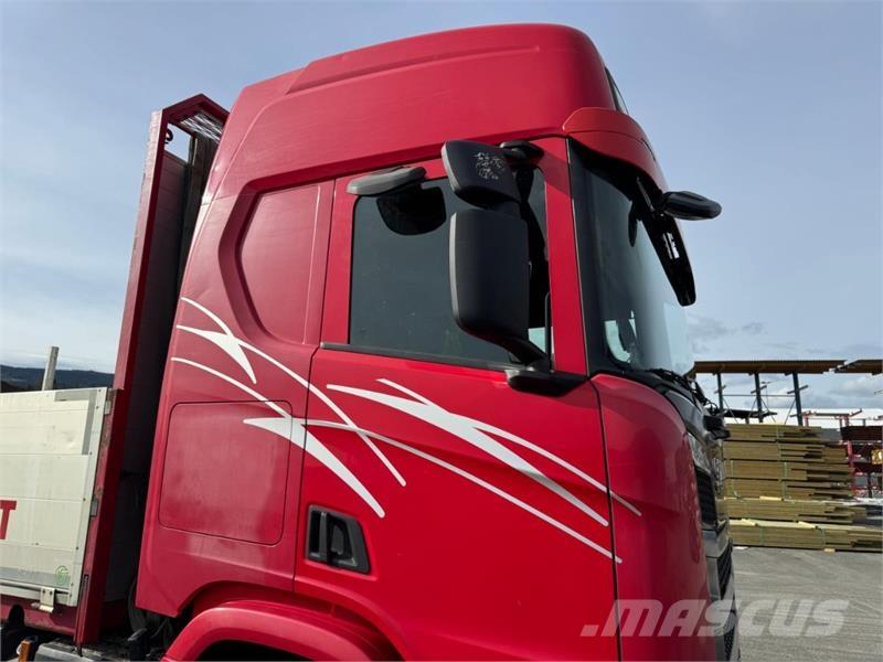 Scania R500 Tovornjaki z žerjavom