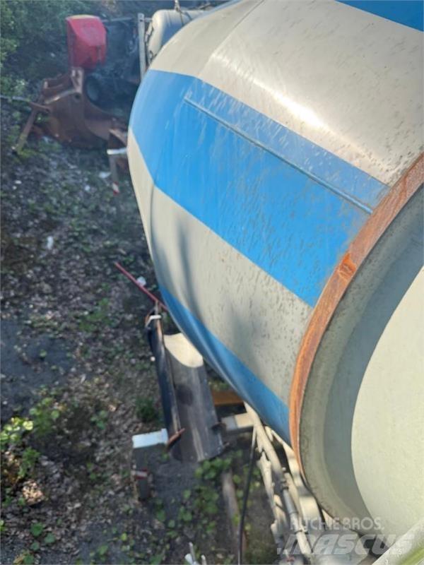 Volvo Armec Drugi tovornjaki