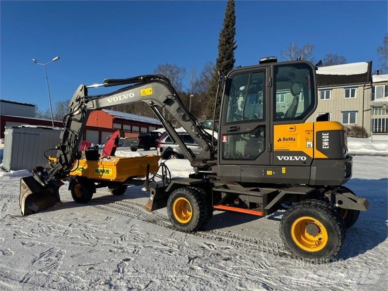 Volvo EW60E Bagri goseničarji