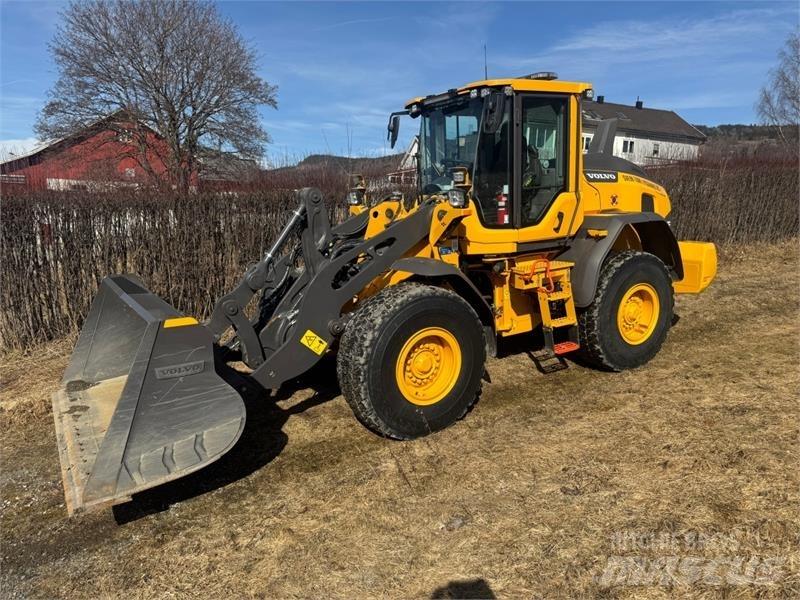 Volvo L70H Kolesni nakladalci