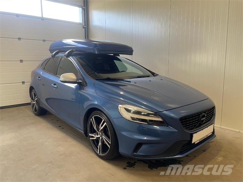 Volvo V40 Avtomobili