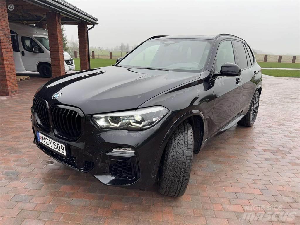 BMW  Avtomobili