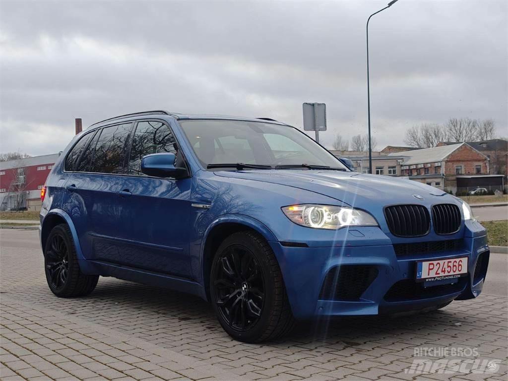 BMW  Avtomobili
