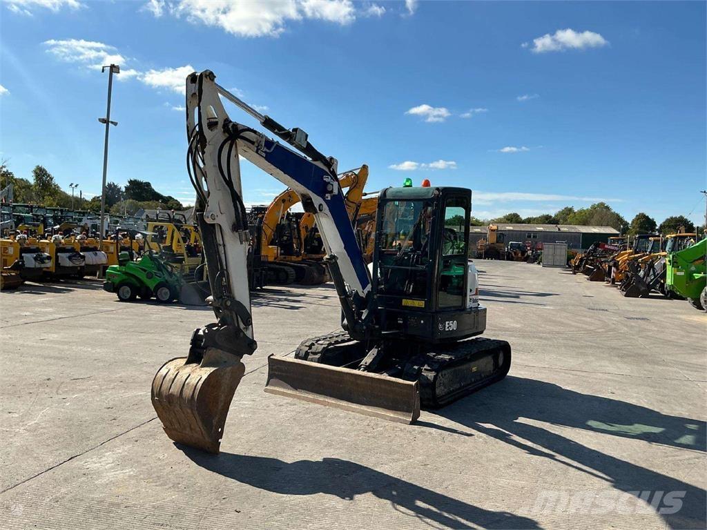 Bobcat E50 Bagri goseničarji