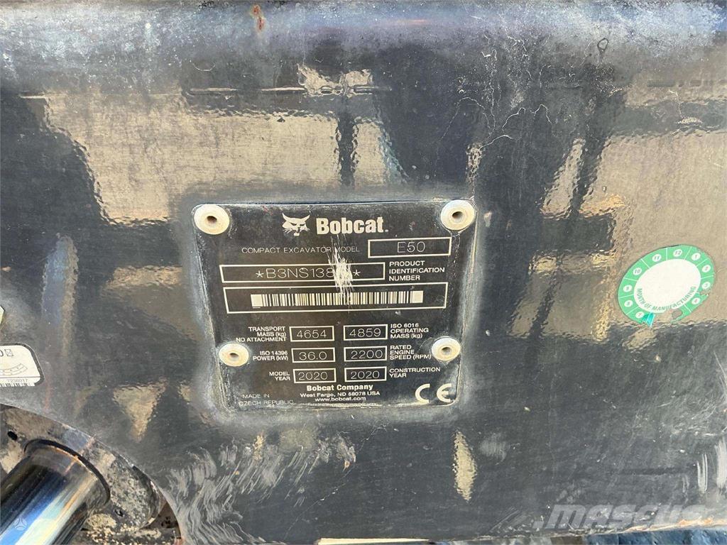 Bobcat E50 Bagri goseničarji