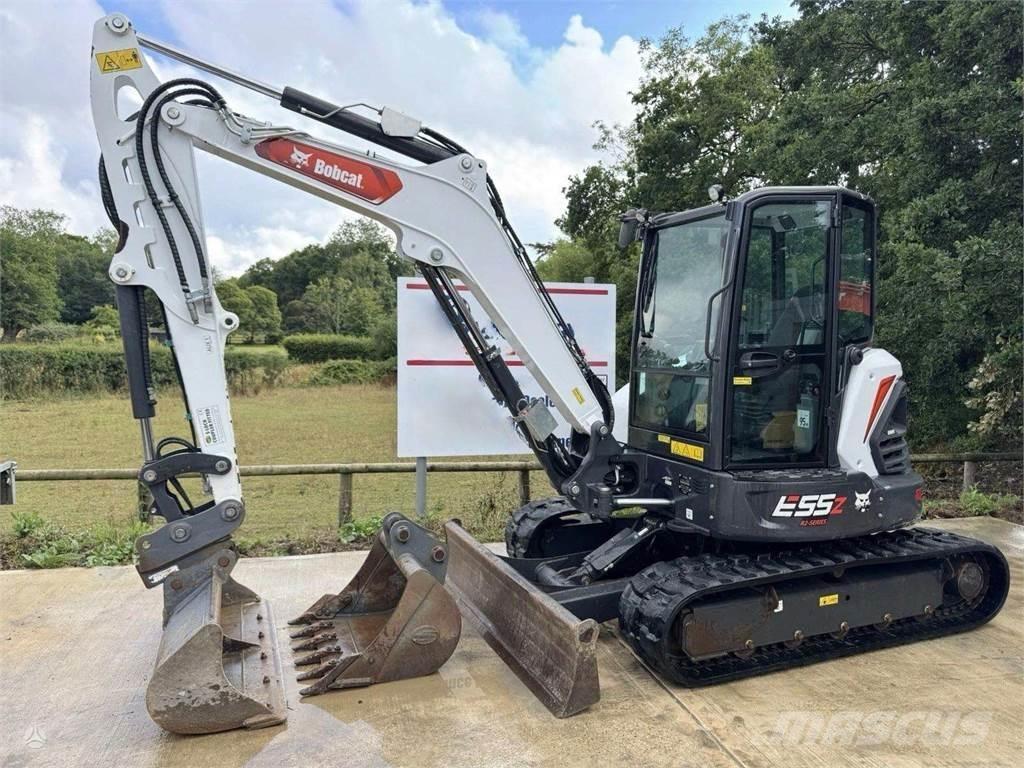 Bobcat E55 Bagri goseničarji