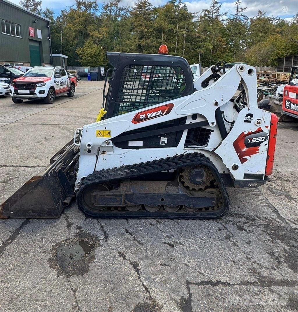 Bobcat T590 Mini nakladalci