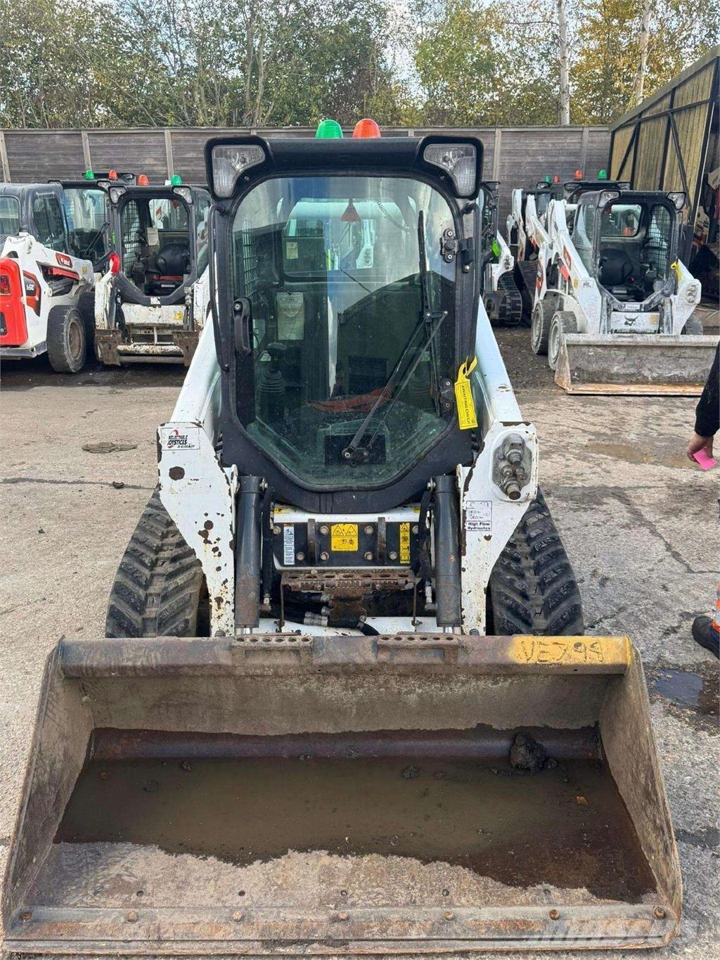 Bobcat T590 Mini nakladalci