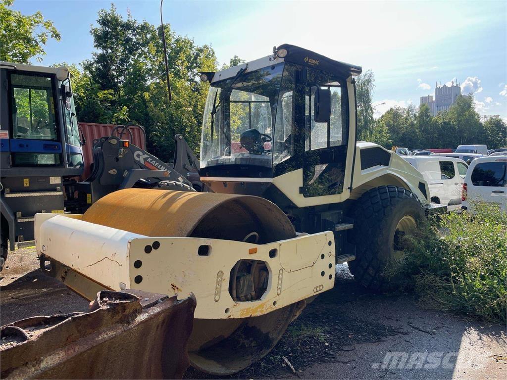 Bomag BW 211-5 Enojni valjarji