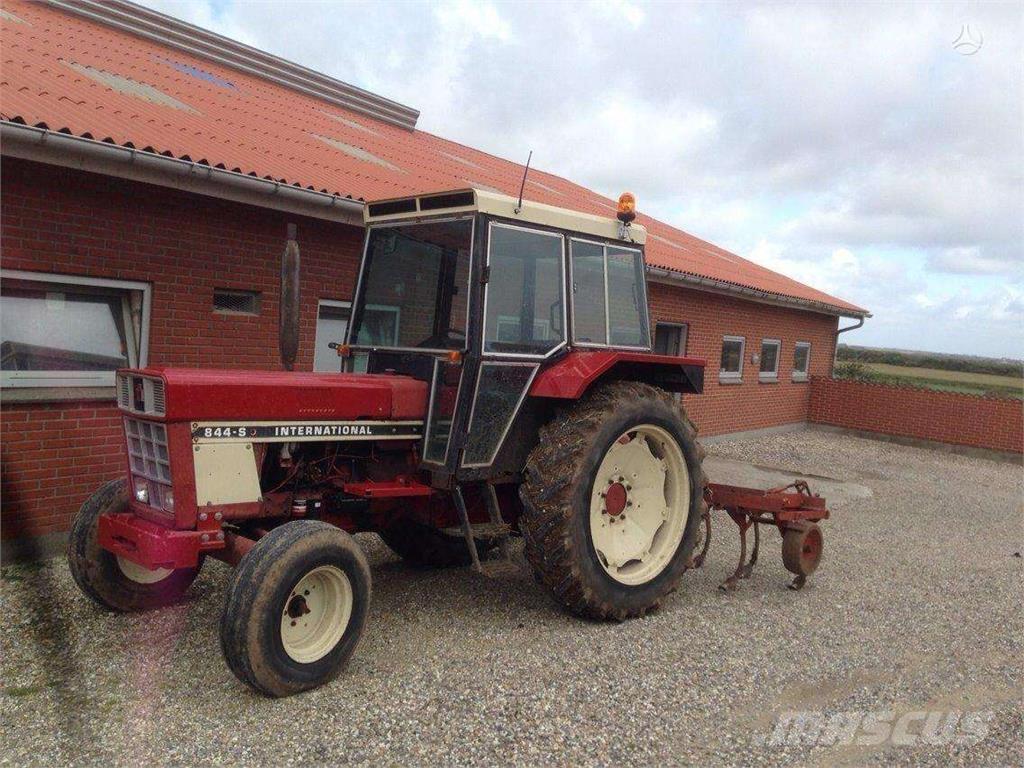 Case IH 844 Kmetijstvo - drugo