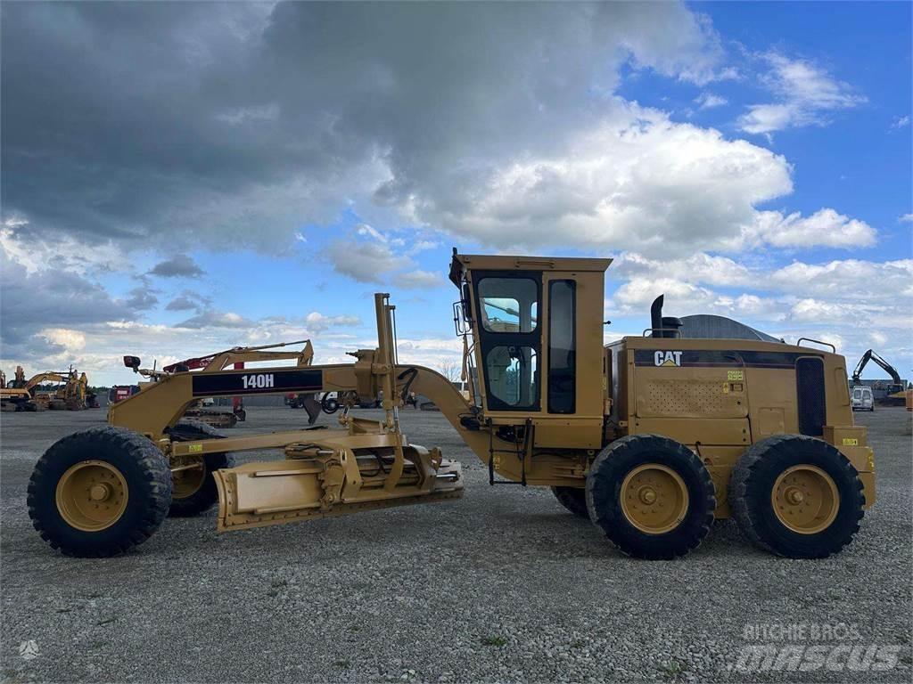 CAT 140 H Grederji