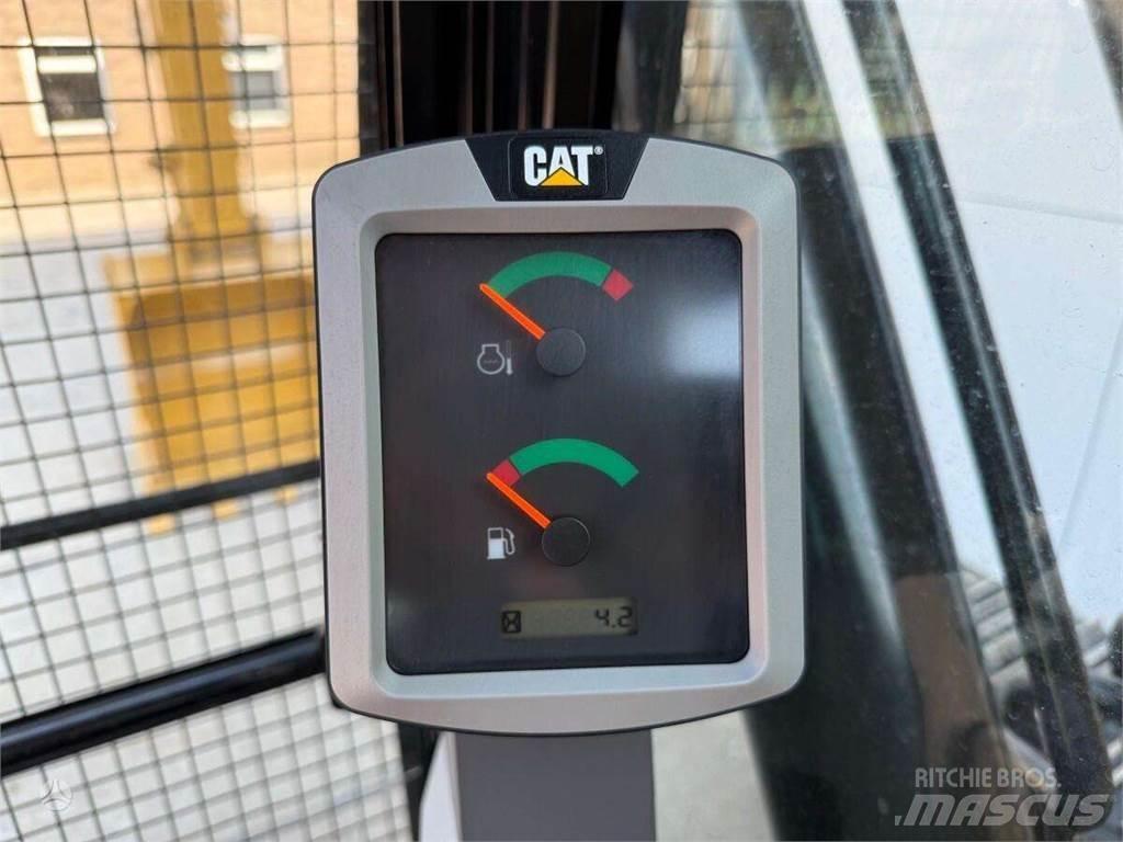 CAT 320D3 Bagri goseničarji