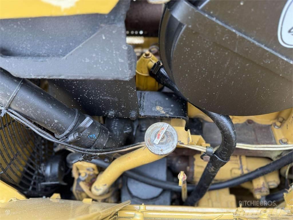 CAT D5H LGP Buldožerji goseničarji