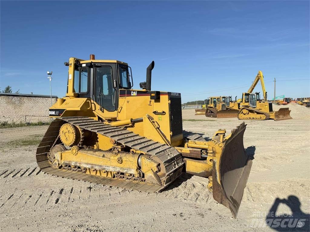 CAT D6M LGP Buldožerji goseničarji