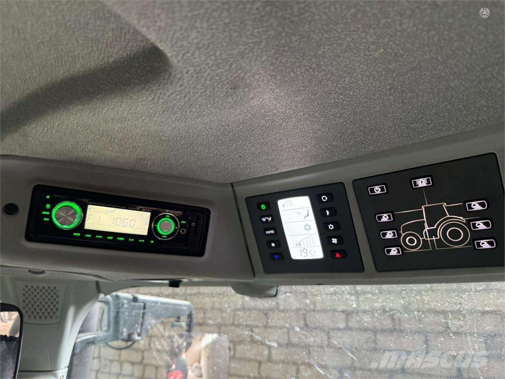 CLAAS Axion 870 Traktorji