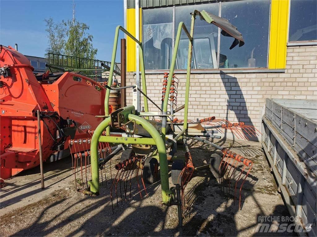 CLAAS Liner 430s Obračalniki in zgrabljalniki