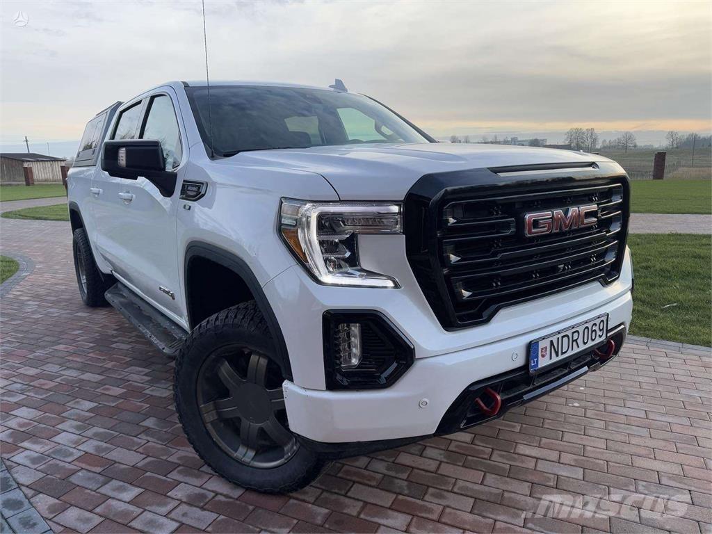 GMC  Avtomobili