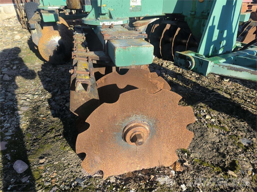 Holsø Dh4000 Travniške brane