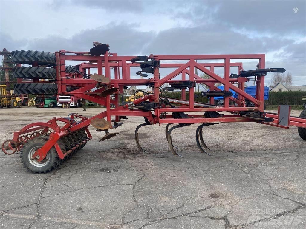 Horsch Tiger 4AS Travniške brane